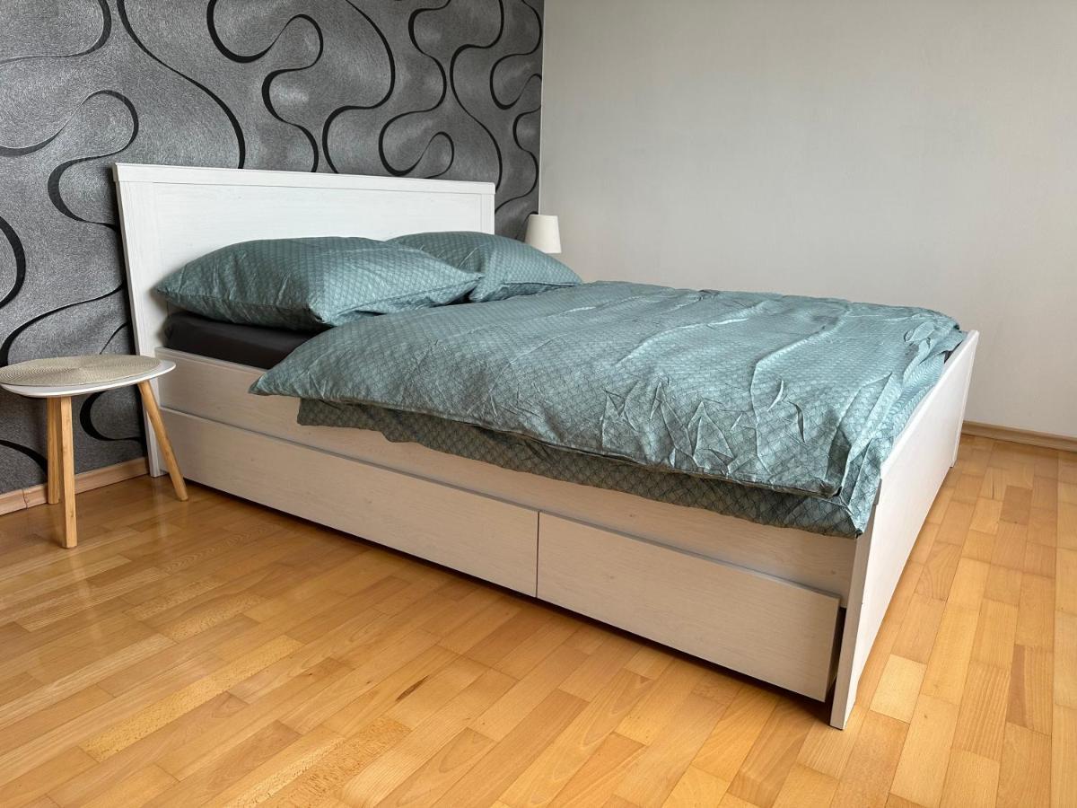 Apartments Spacilova Nearly Center Komarov المظهر الخارجي الصورة