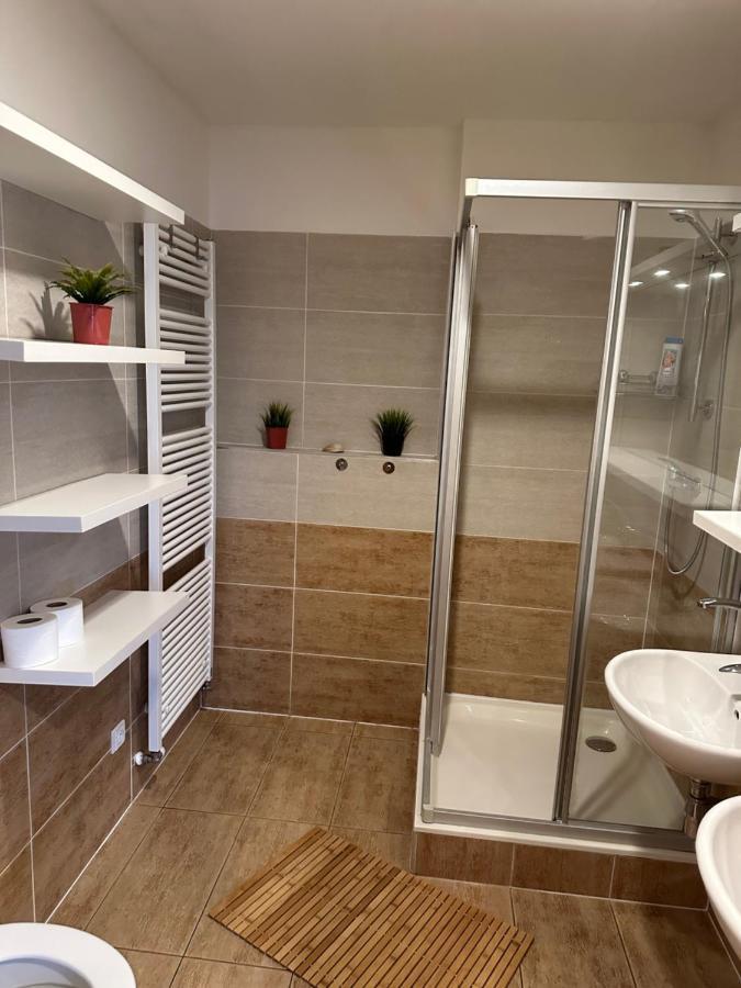 Apartments Spacilova Nearly Center Komarov المظهر الخارجي الصورة